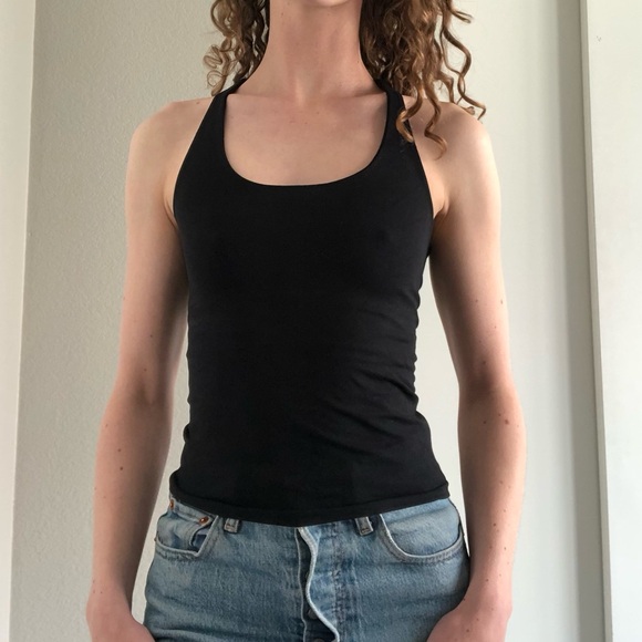 Clean lines racerback cami - Picture 3 of 3